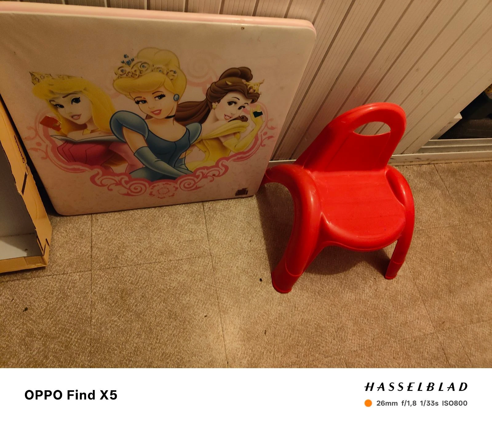 Table pliante avec chaise 
